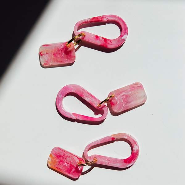 Van'ish Carabiner